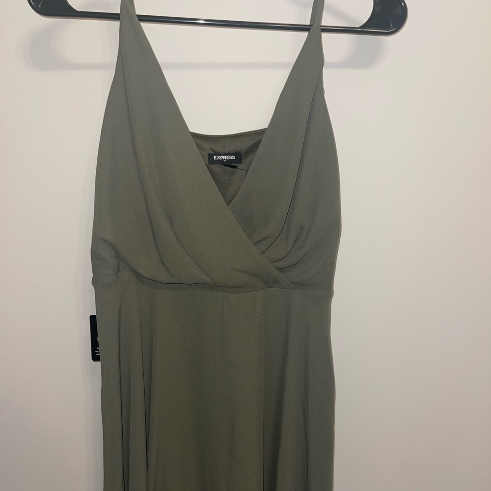 Express olive green dress